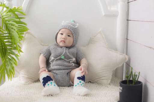 崇左宝宝揉眼睛是怎么回事 崇左宝宝揉眼睛是怎么回事